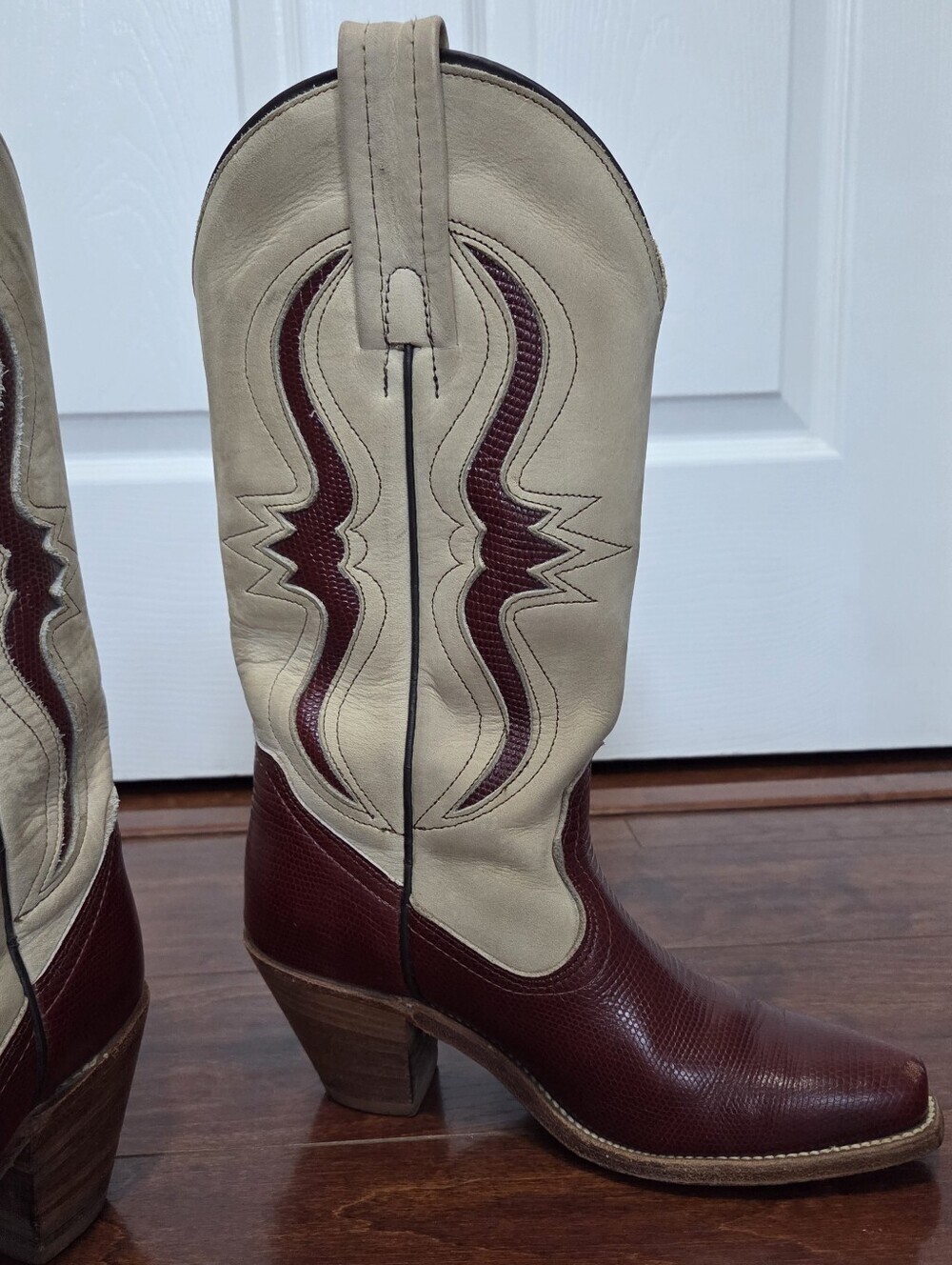 VTG Frye Boots Womens Two-Tone Red Lizard Leather Heeled Inlay Western Size 5.5 - Picture 10 of 13